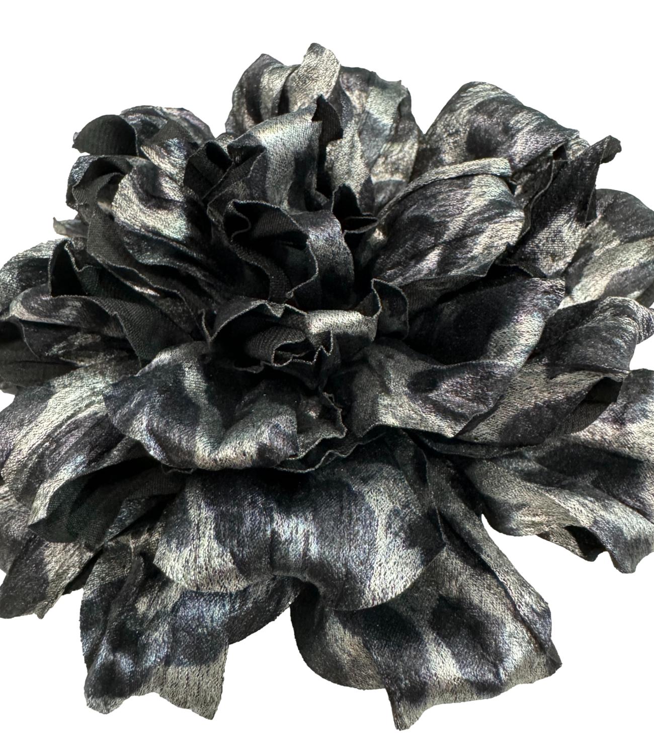 Glamour spilla nera donna