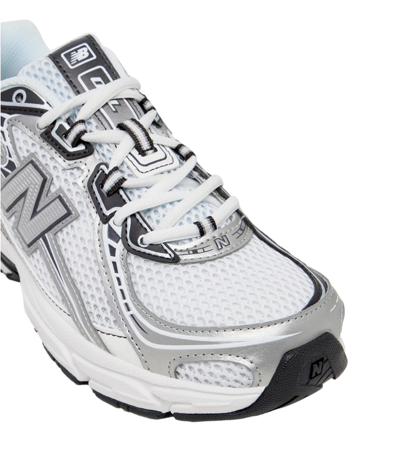 Sneakers White
