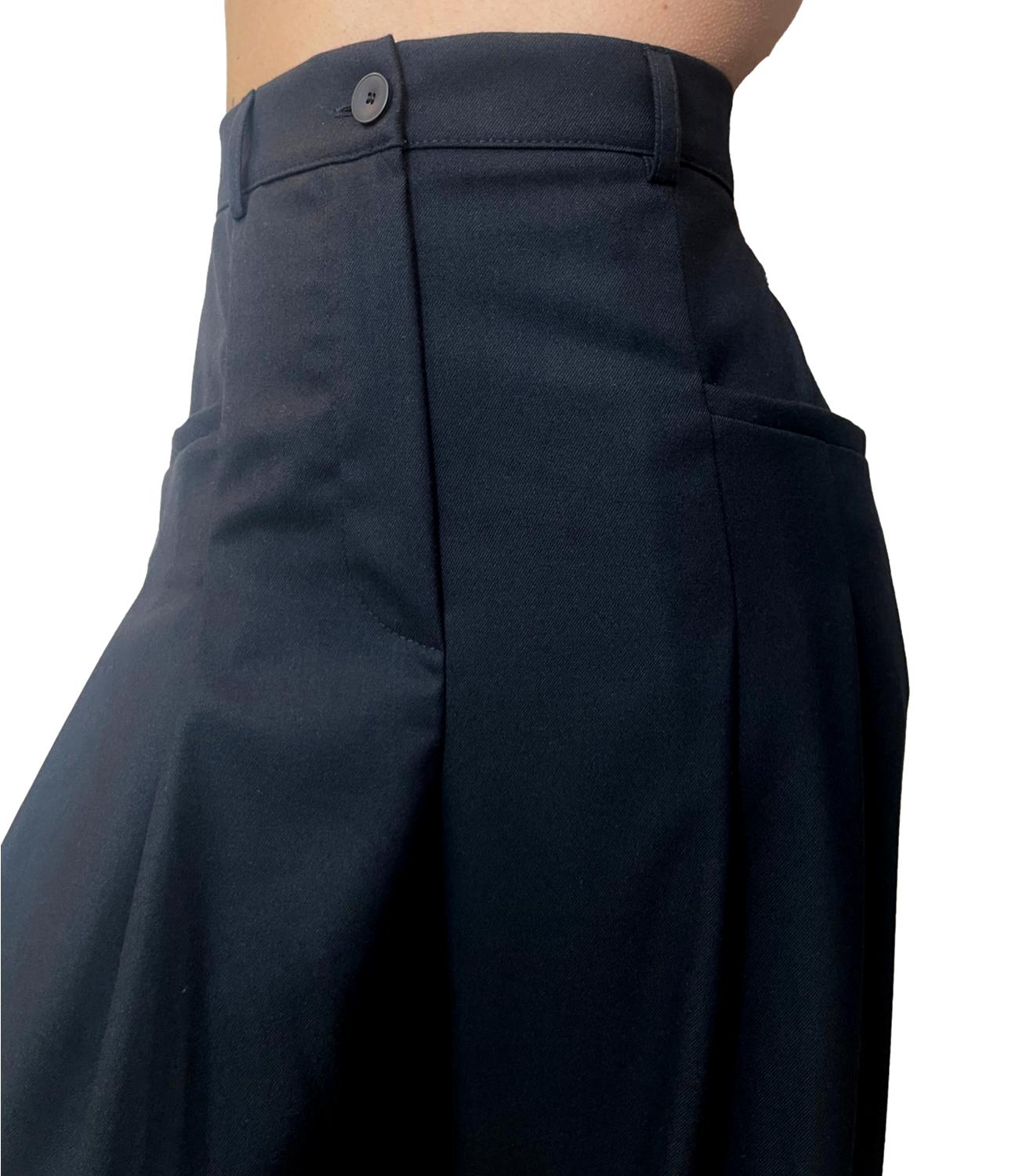 Vicolo Pantalone Palazzo Nero Donna