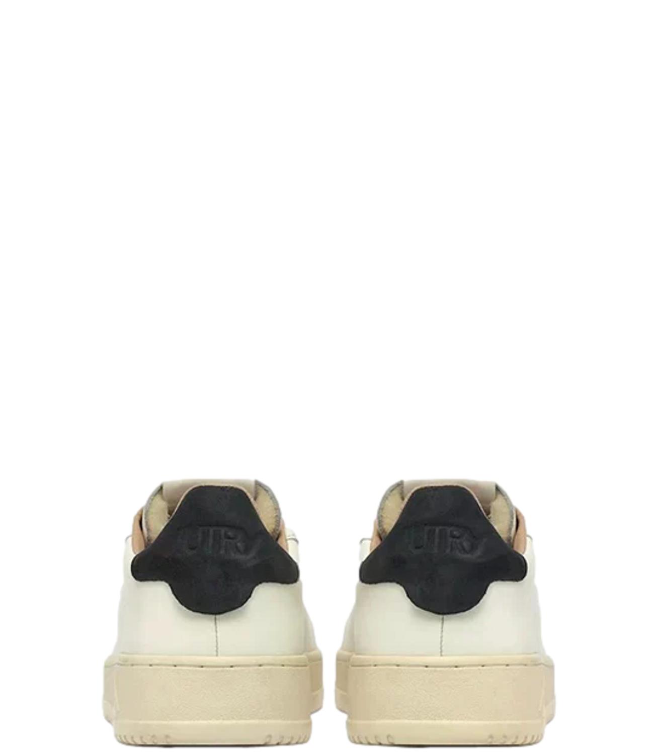 Sneakers uomo Autry Dallas model white blue leather pelle UOMO