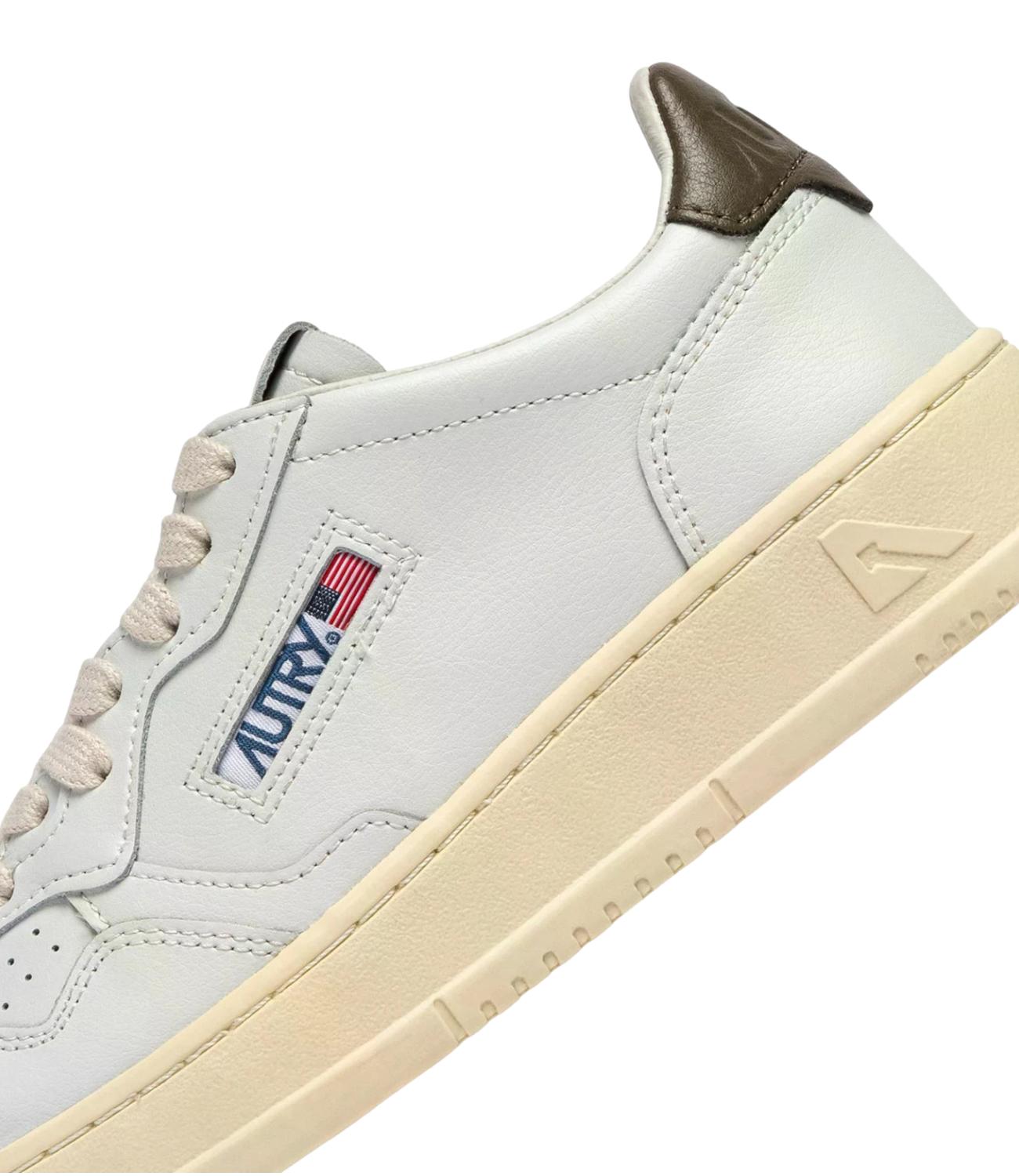 Sneaker Autry bianca in pelle con dettaglio tortora Uomo