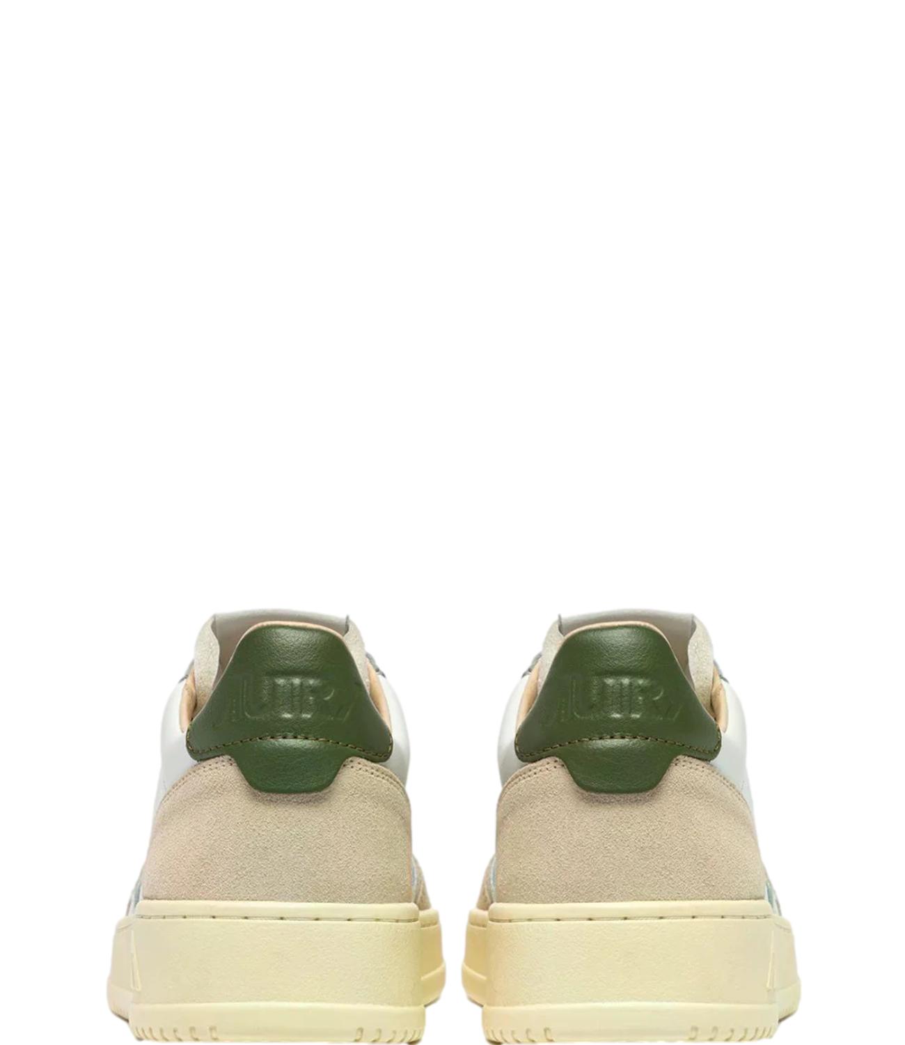Sneaker Autry bianca e beige con dettaglio verde Uomo