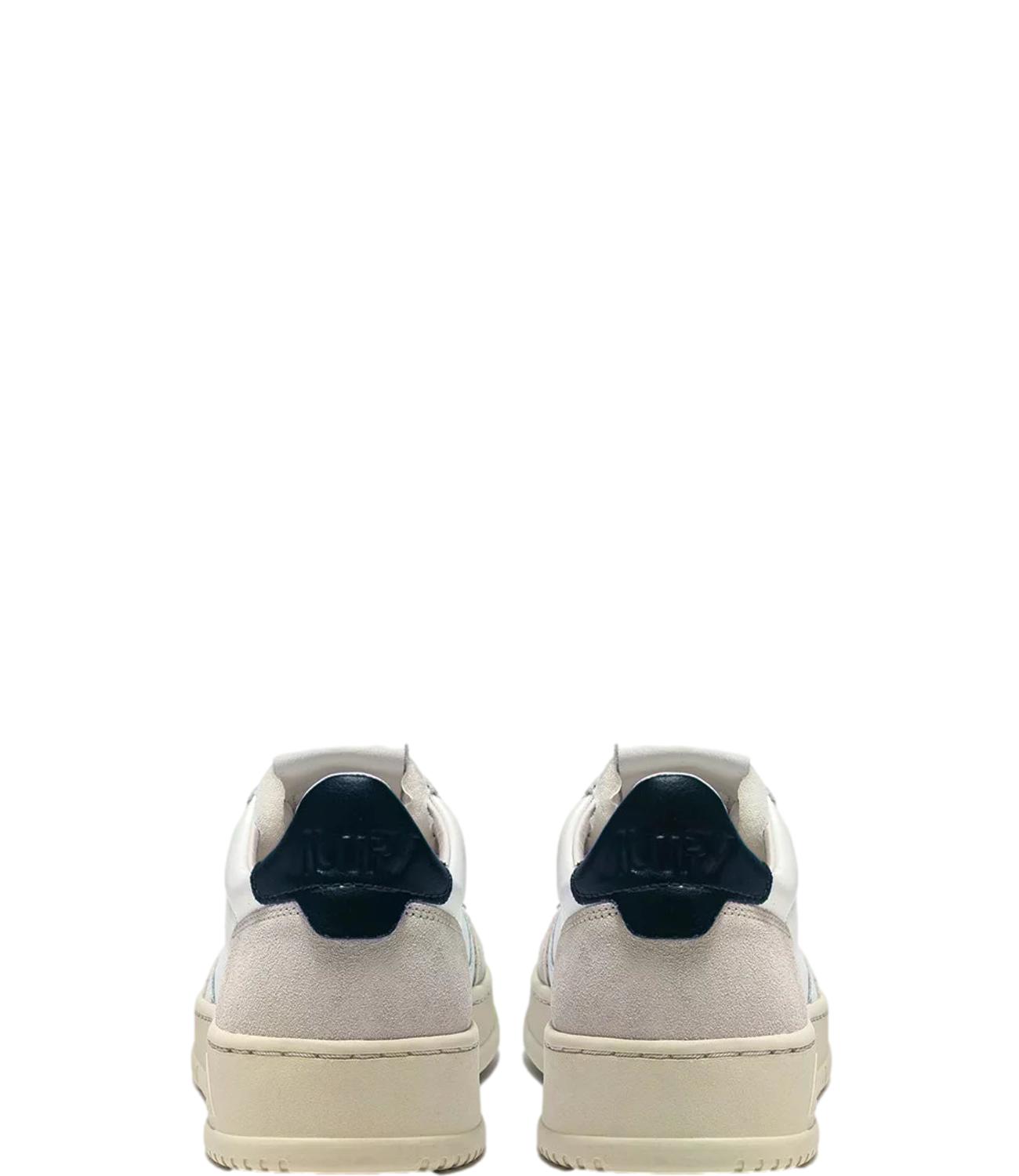 Sneaker Autry bianca e beige con dettaglio blu Uomo