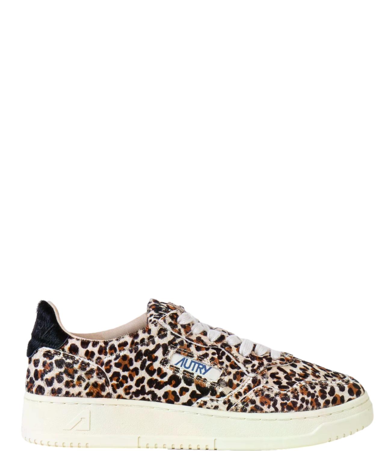 Sneaker Autry animalier leopardata con dettaglio nero Donna