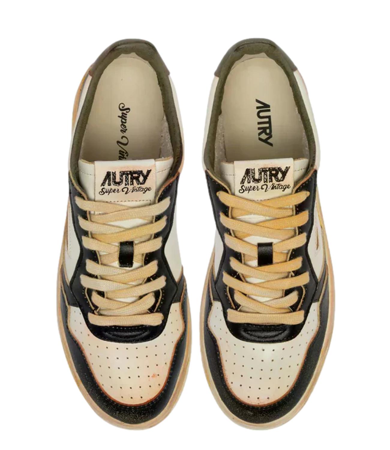 Sneaker Autry bianca e nera con effetto vintage