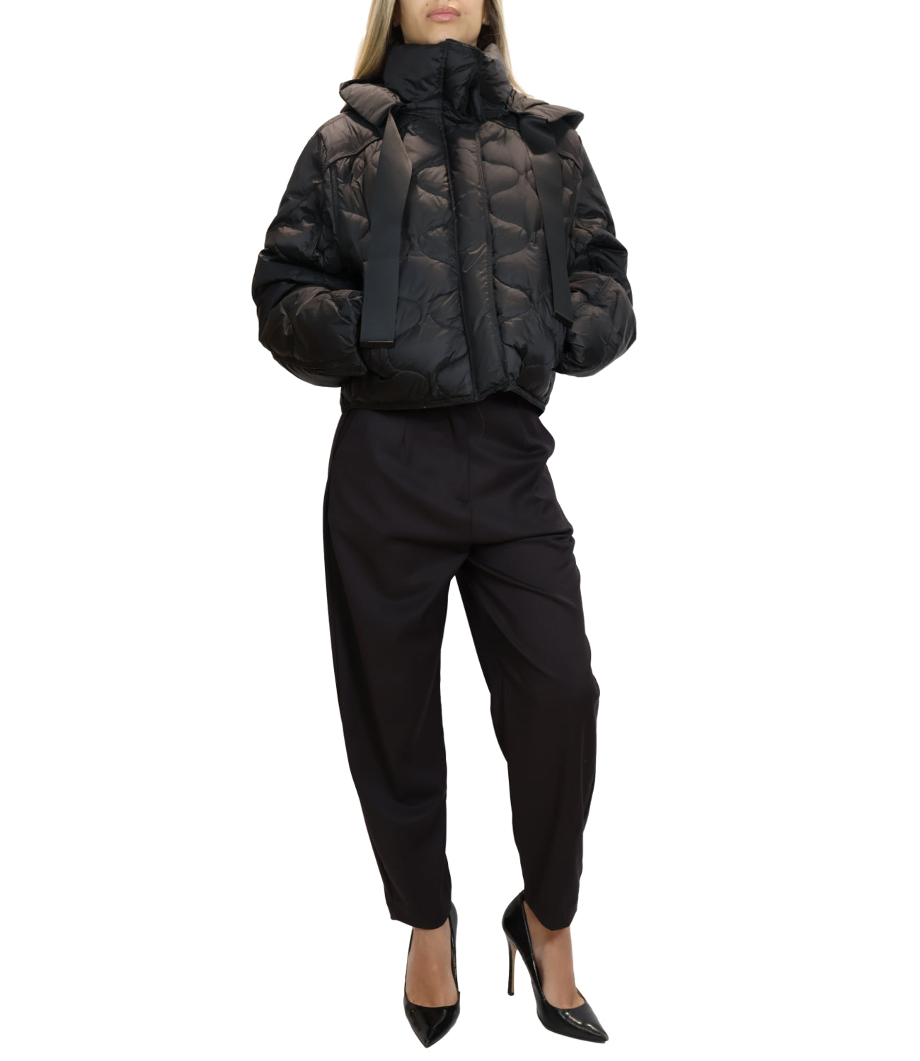 Have One Piumino Crop Nero Donna