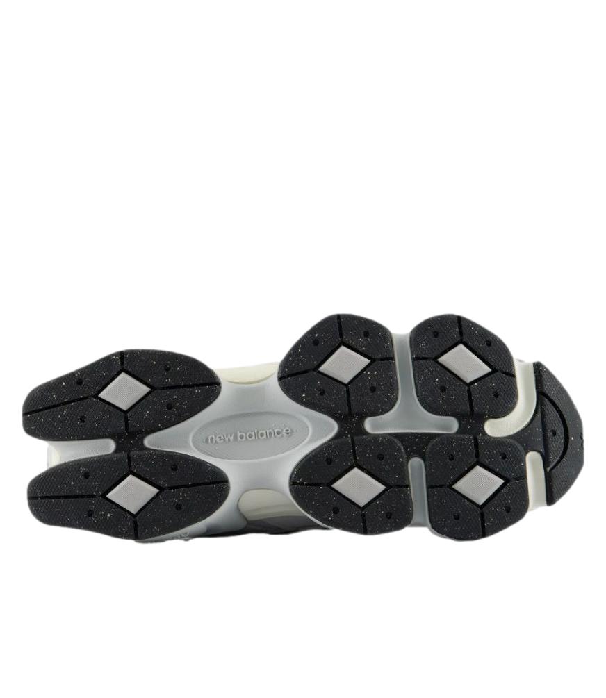 Sneaker 9060 grigia e marrone