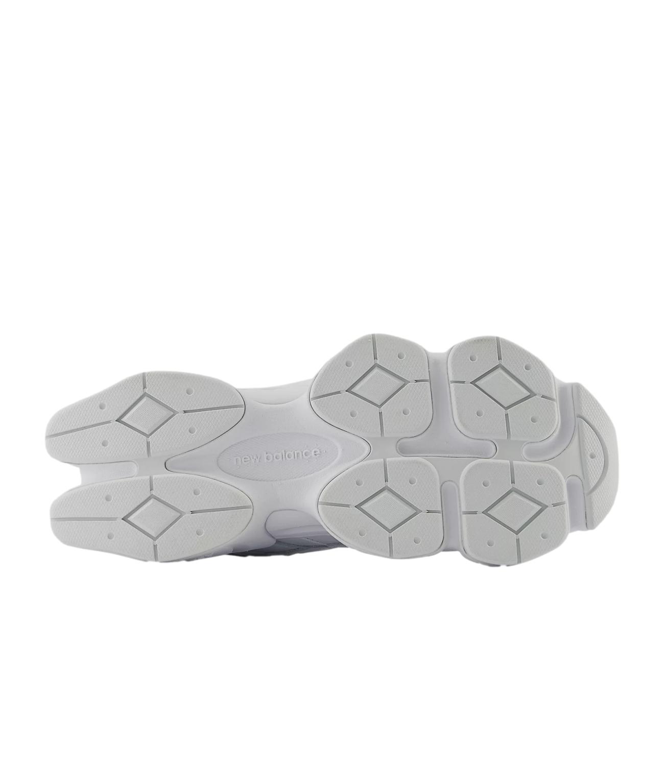 Sneakers New Balance bianche in pelle 9060