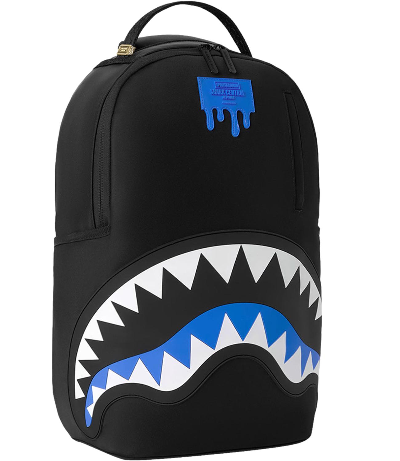 Shark Central Light Blue black