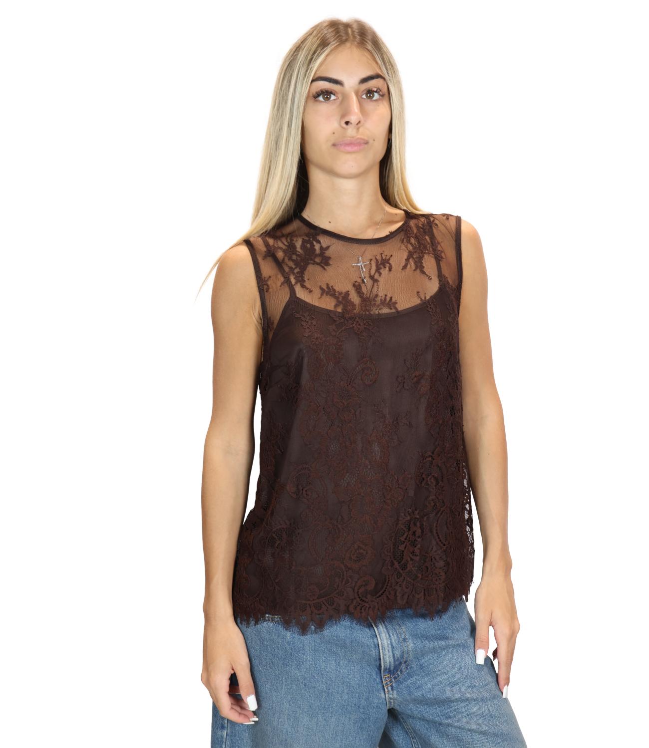 Vicolo Canotta Pizzo Moro Donna