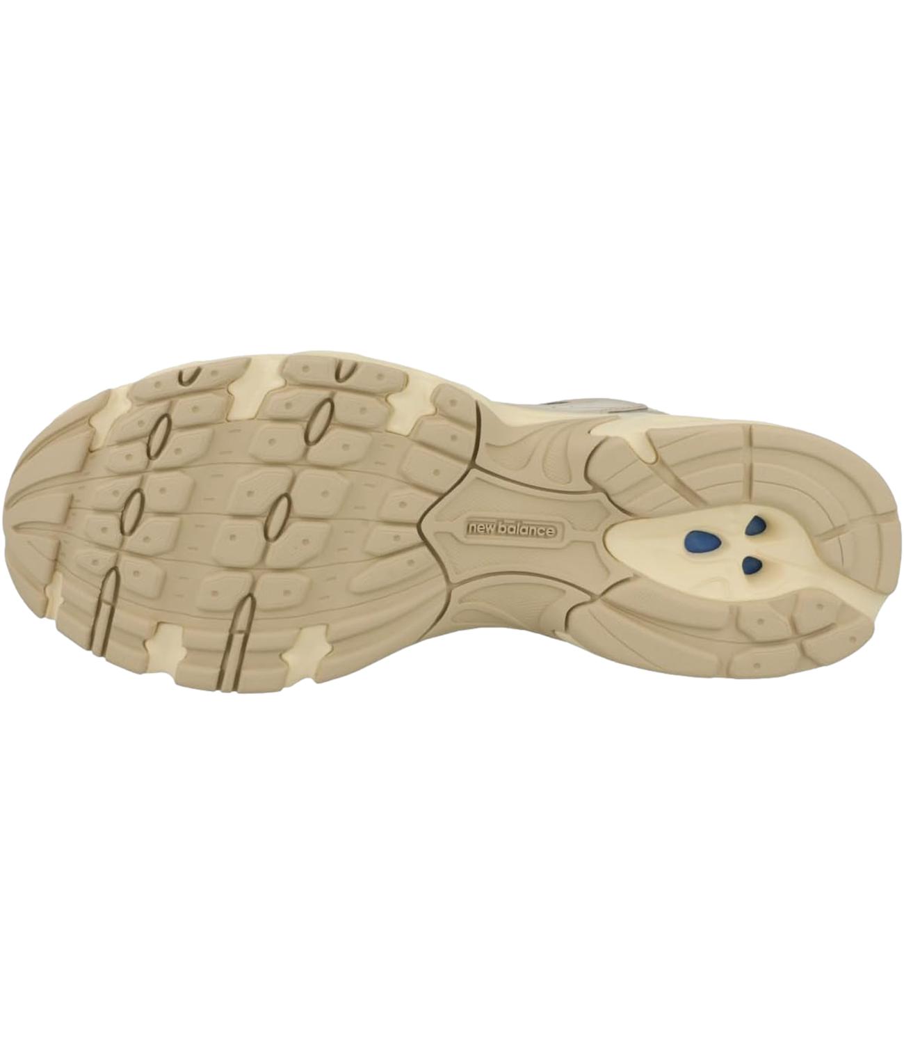 Sneakers Bone