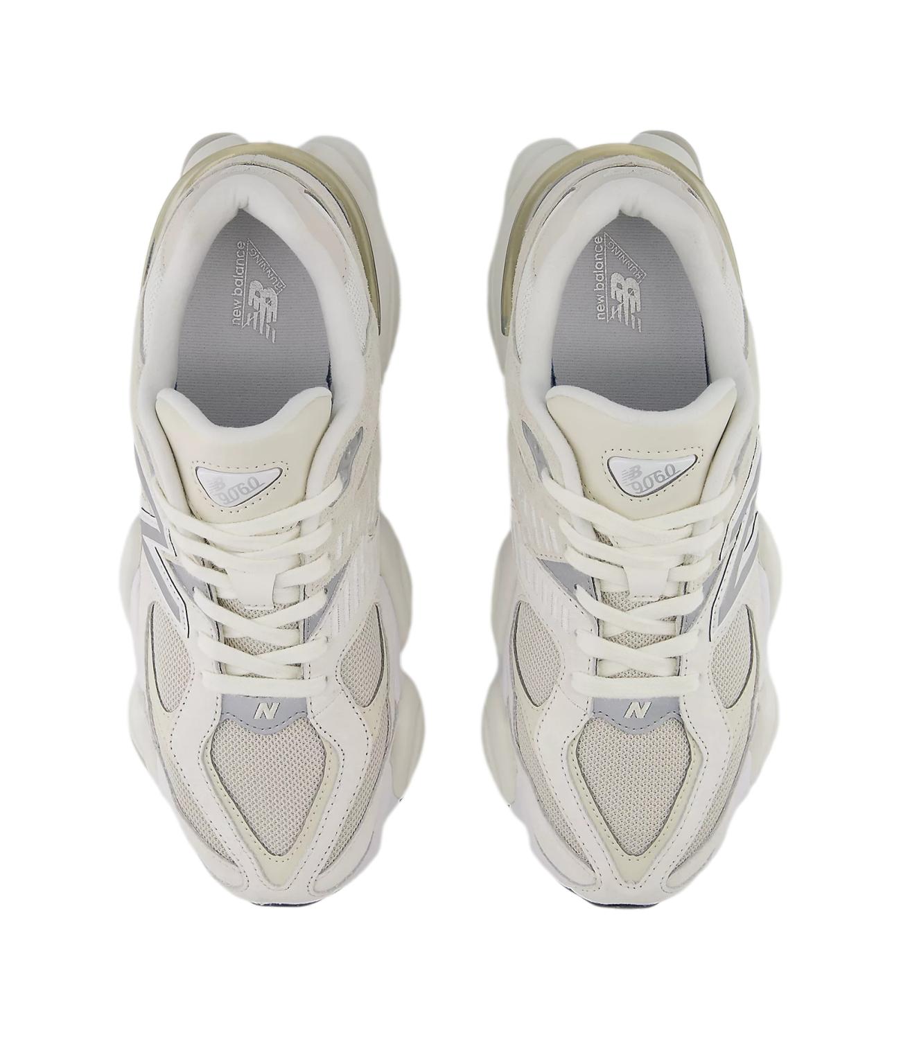 9060 bianca white