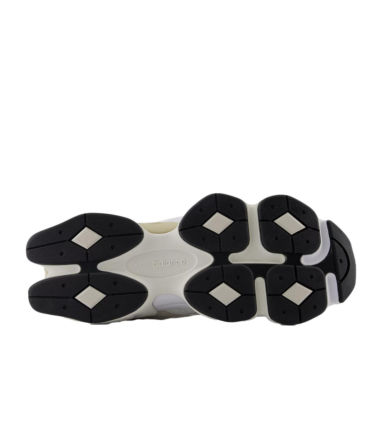 9060 bianca white