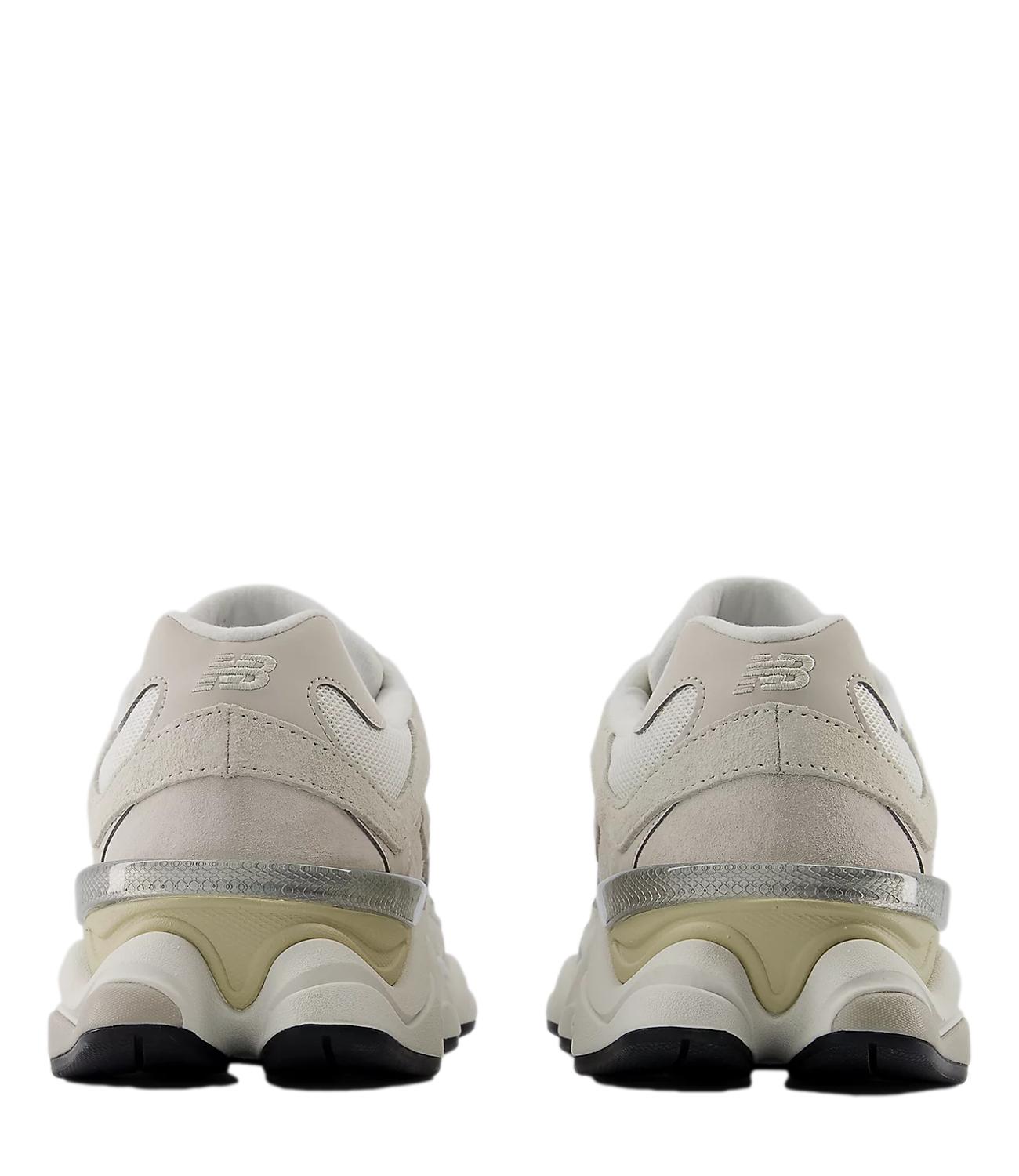 9060 bianca white