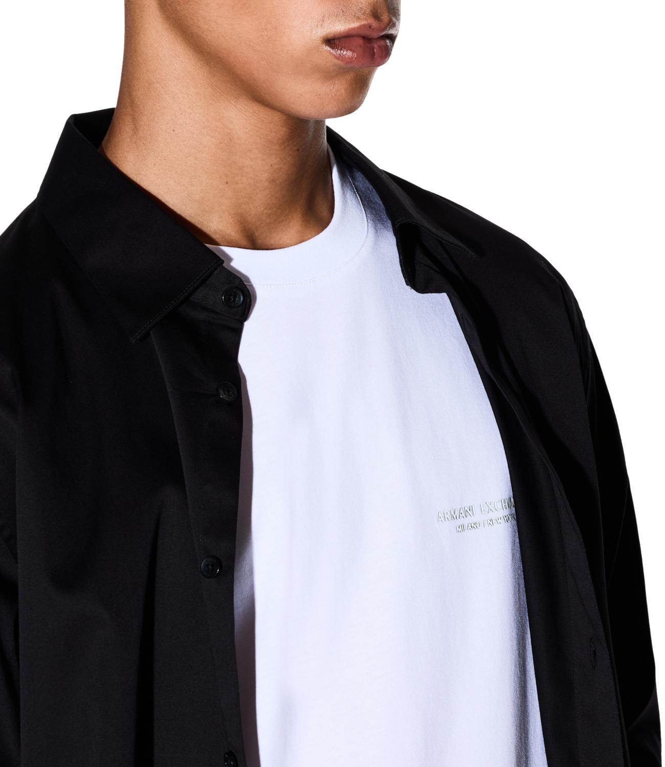 T-shirt AX bianca con logo in rilievo sul petto