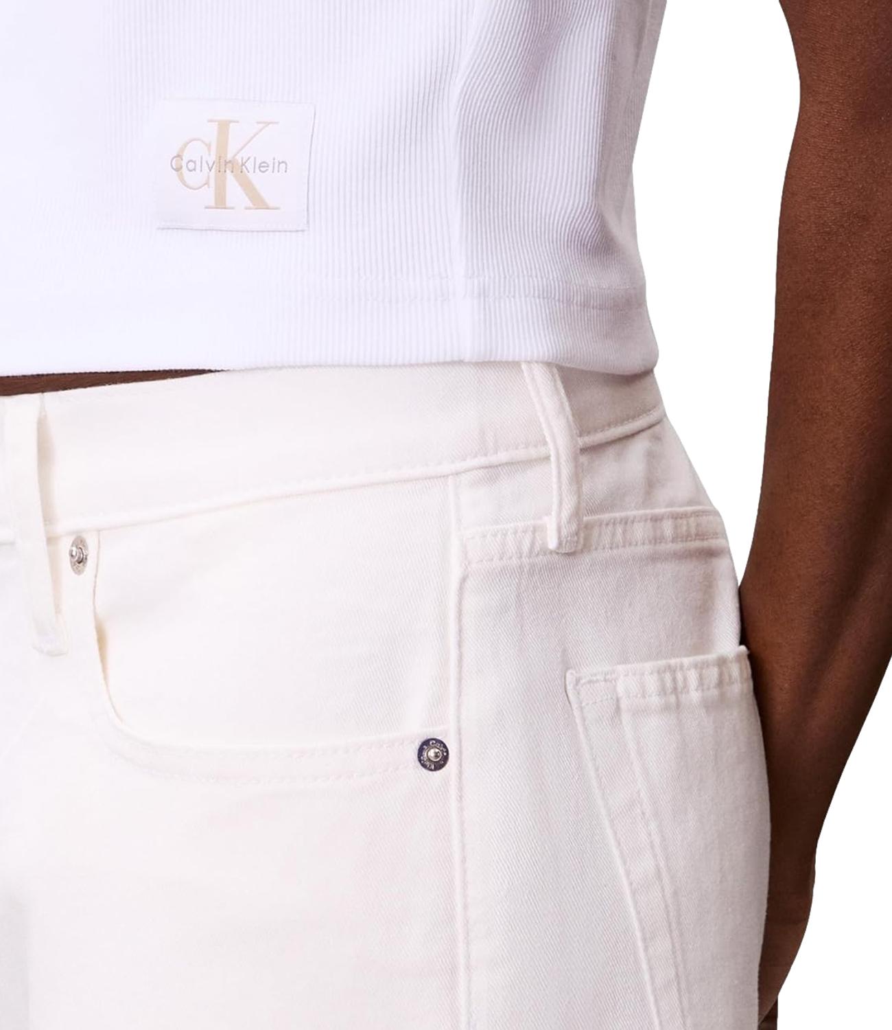 T-shirt Calvin Klein Jeans a maniche corte in micro costine con patch logo Bianca Donna