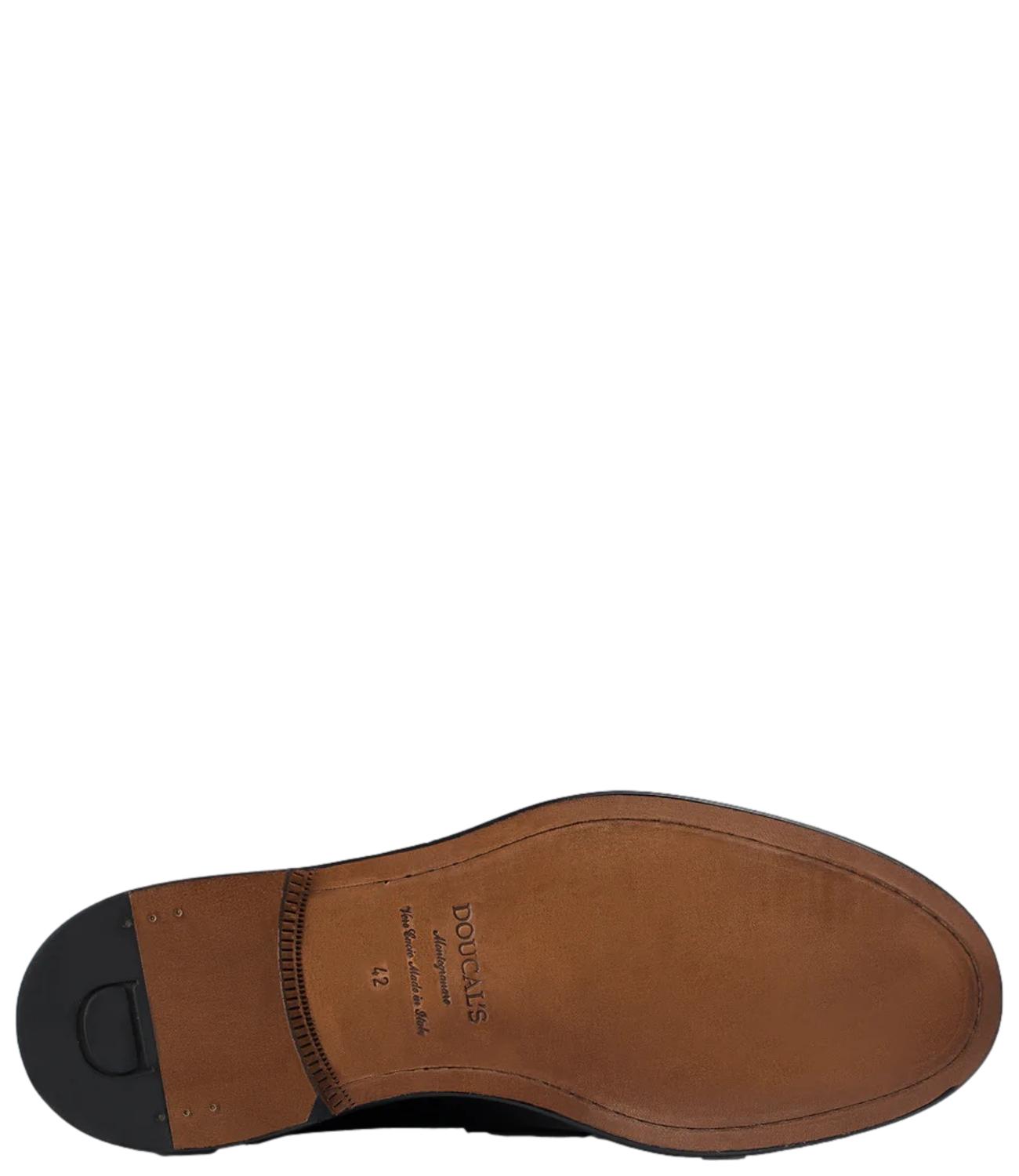Doucal's mocassino in pelle nero uomo