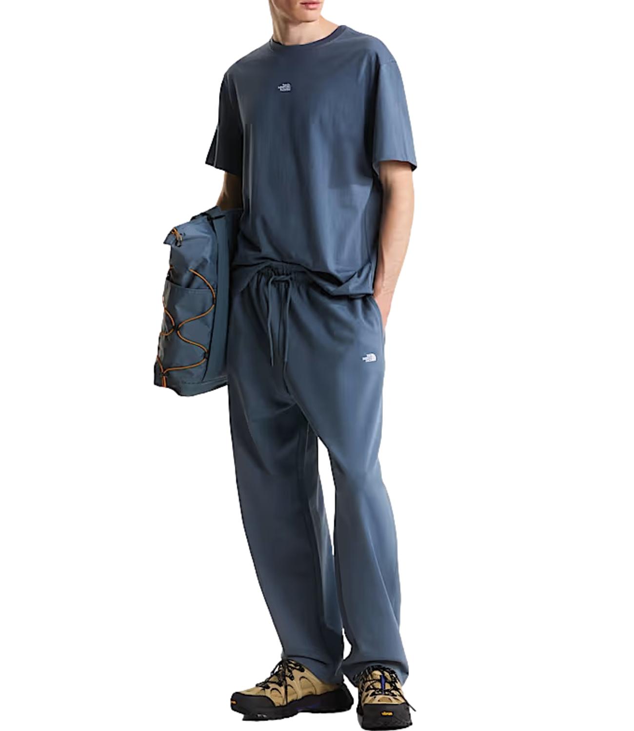M ESSENTIAL CENTER LOGO RELAXED SHORT SL